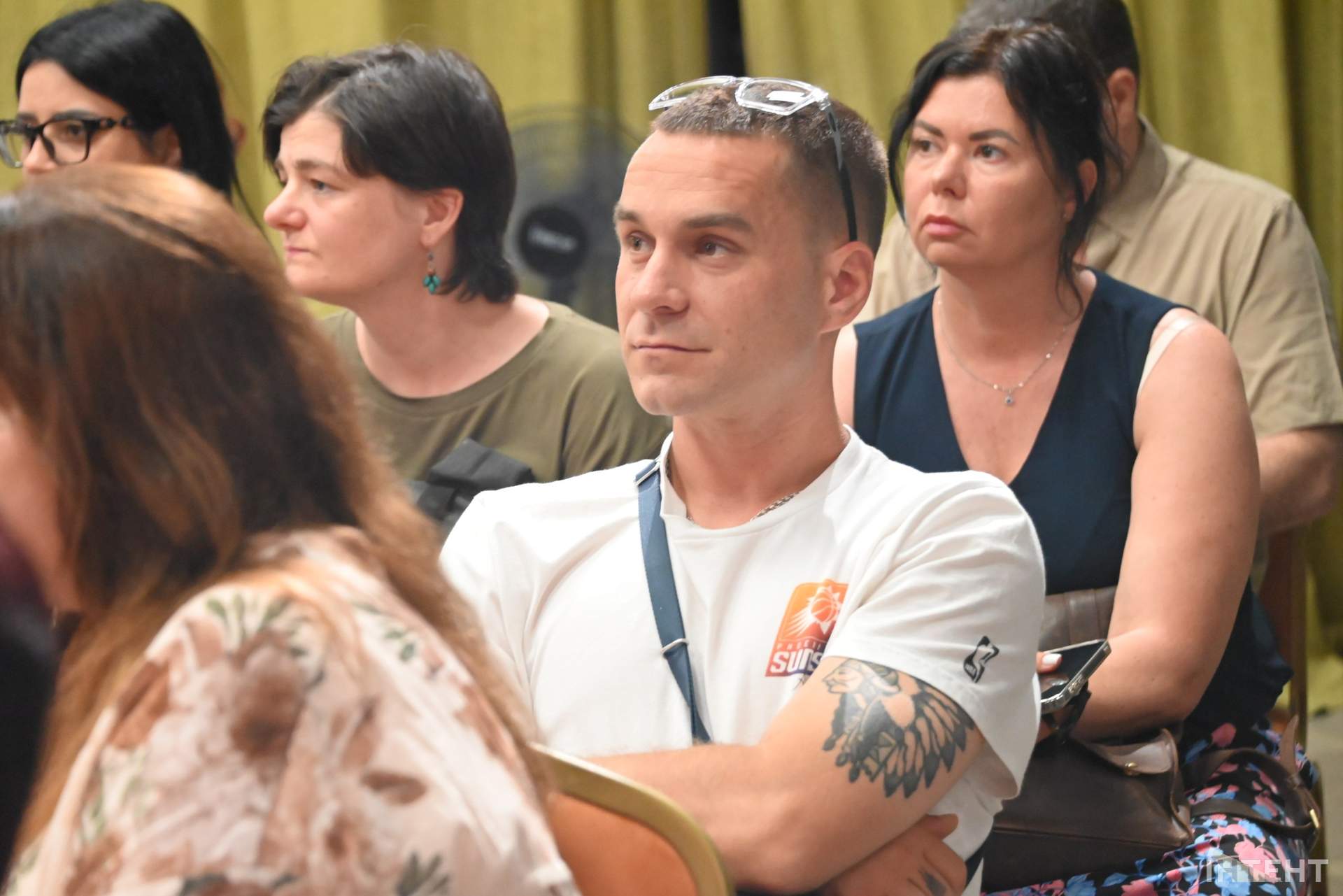Ветеранка презентувала в Одесі присвячену загиблому на війні батькові книгу