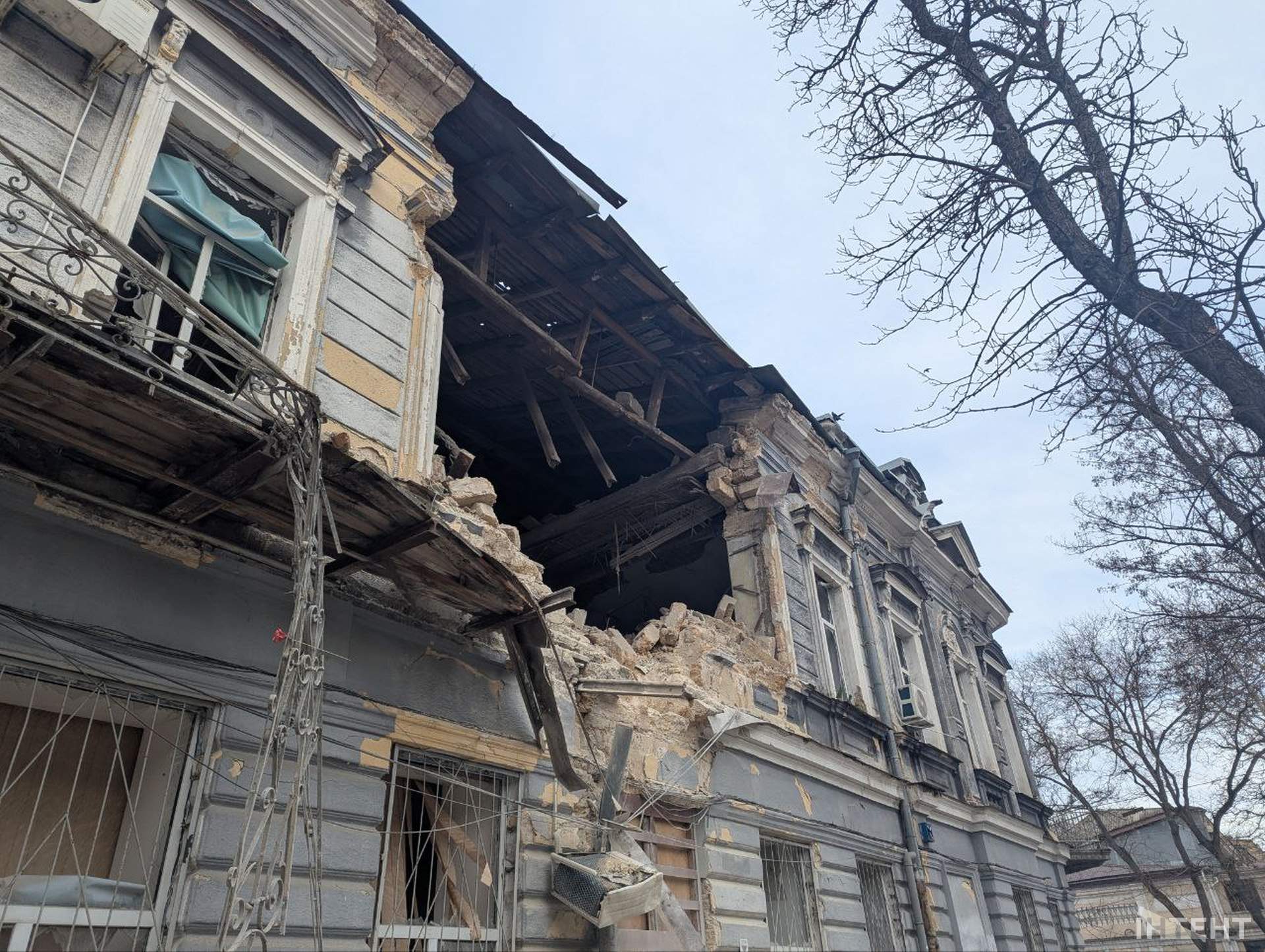 В Одесі російські дрони вночі поранили двох людей