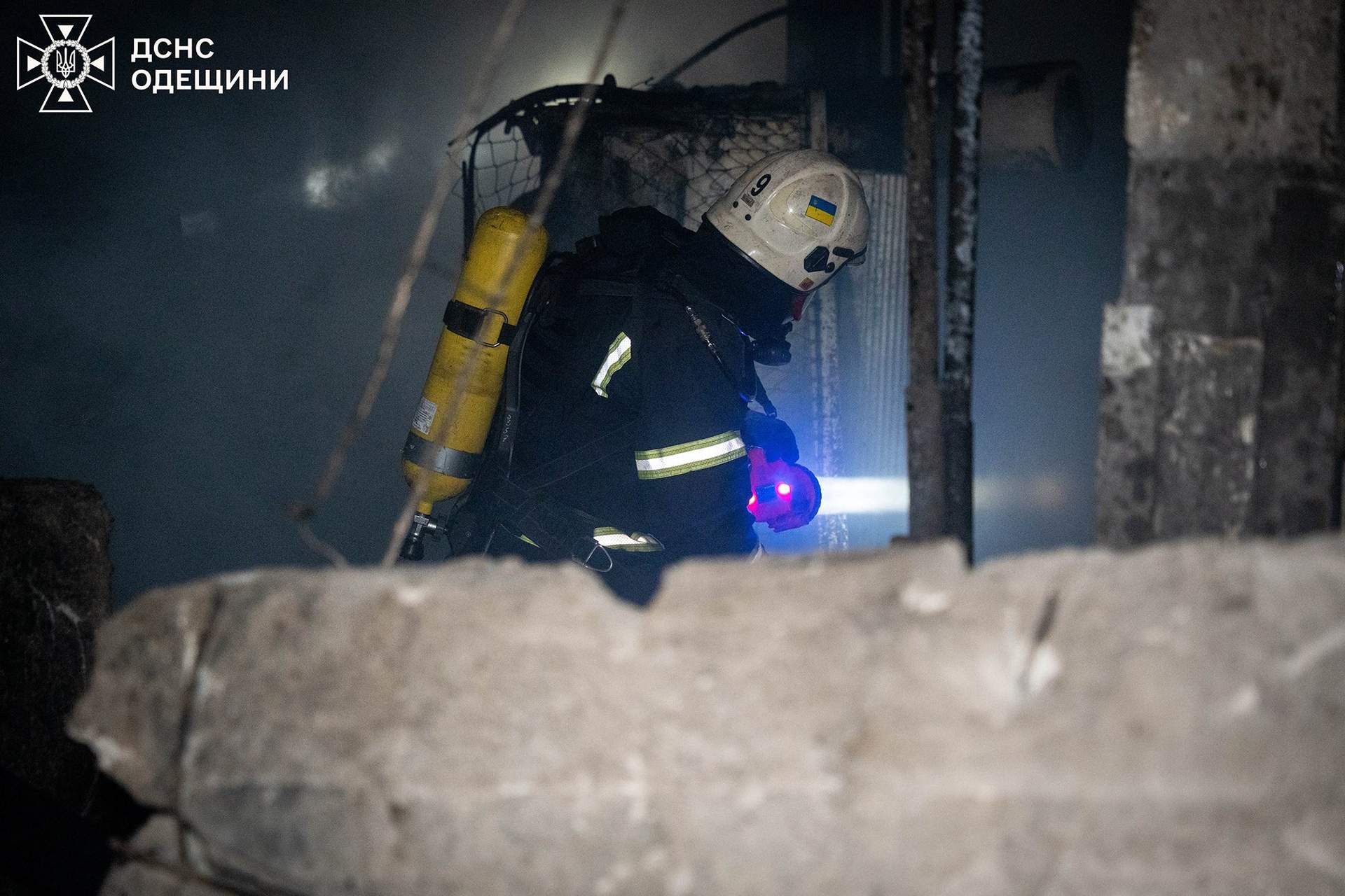 В Одесі через нічну атаку росіян без світла залишалися чверть мільйона родин