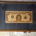 Під мостом в Одесі показали самогубство путіна та як Єльцин вигадував рф