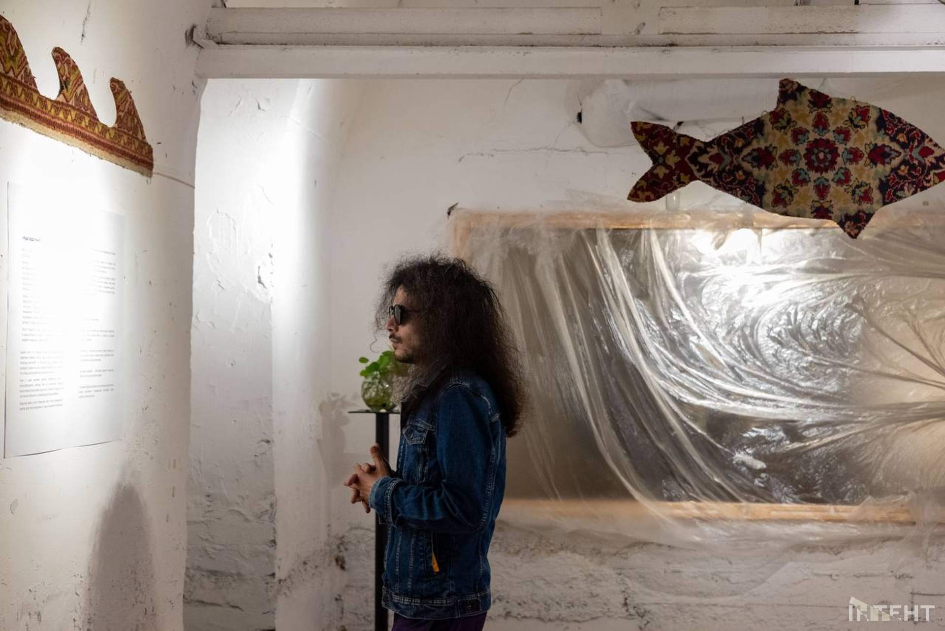 Трохи абсурду та філософії: в одеському музеї показали куди веде течія