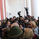 Сессия Одесского городского совета: мэрия внутри и снаружи