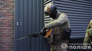 Співробітники поліції провели на Одещині 90 обшуків в пошуках незаконної зброї