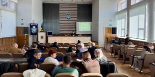 Посадовці Миколаївської міськради об'єдналися в депутатську групу