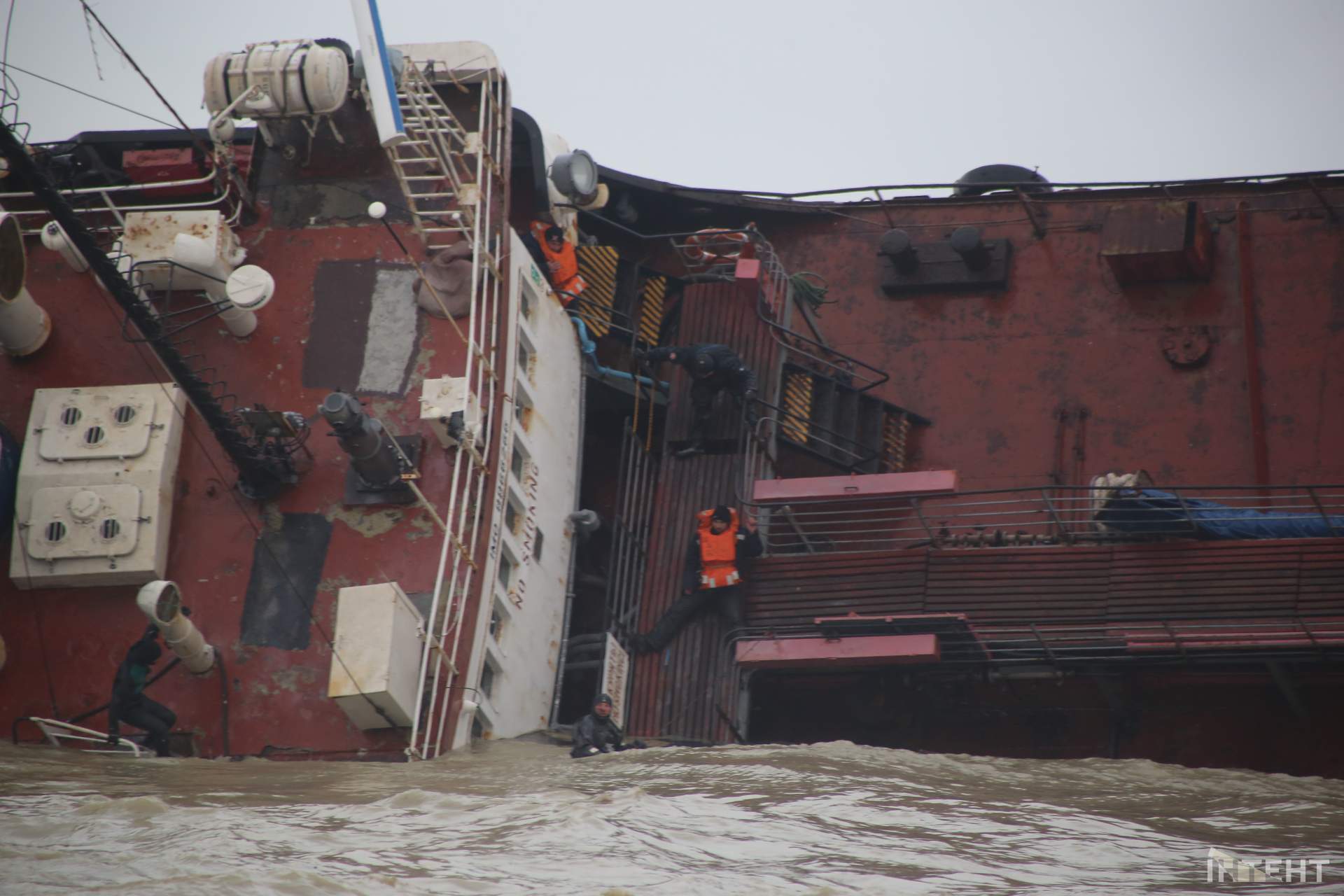 Як рятували екіпаж танкера "Делфі"