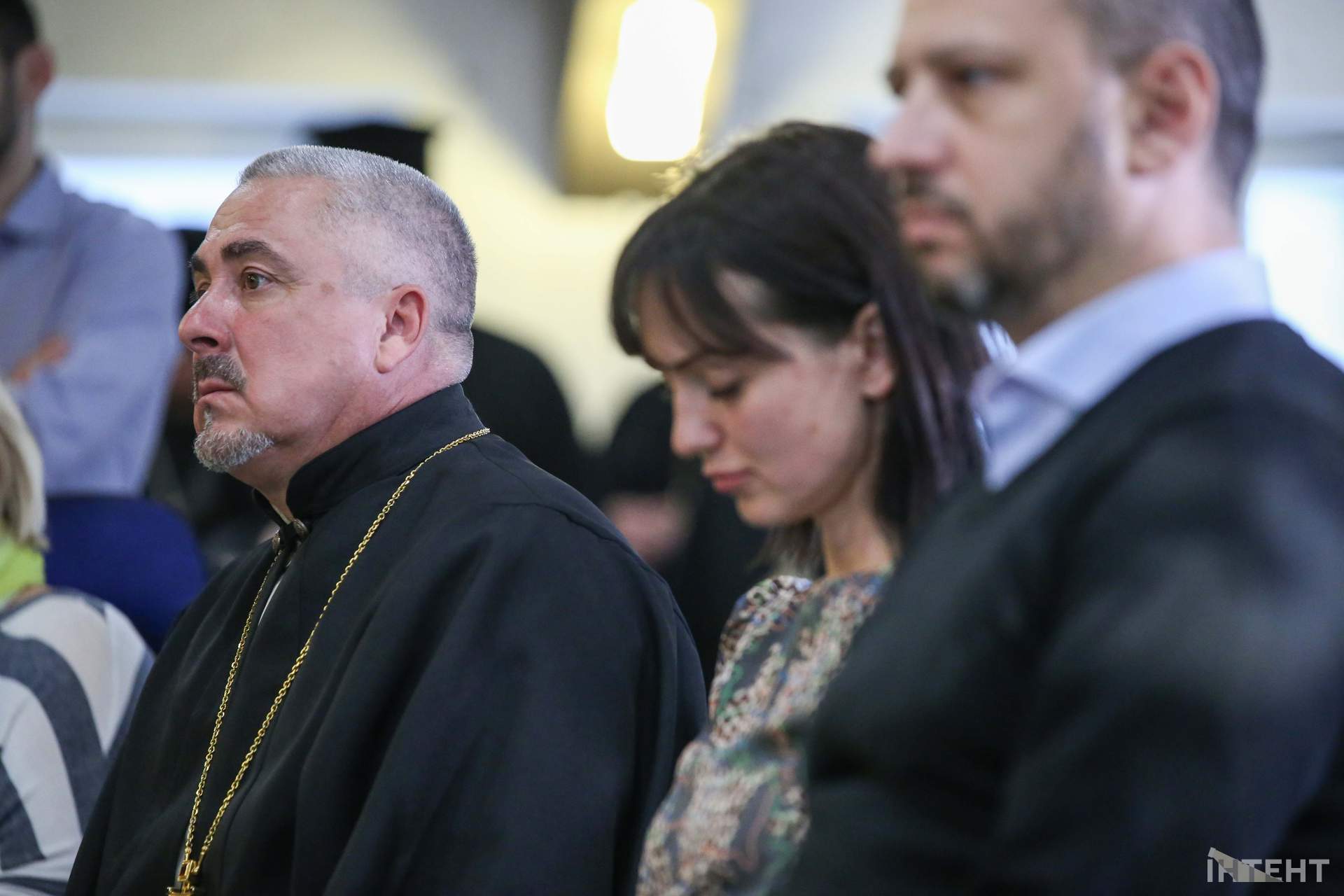 "Коли нас багато, ми можемо творити чудеса": Митрополит Епіфаній зустрівся з волонтерами