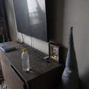 Наслідки влучання дрону в багатоповерхівку в Одесі у світлинах Інтента