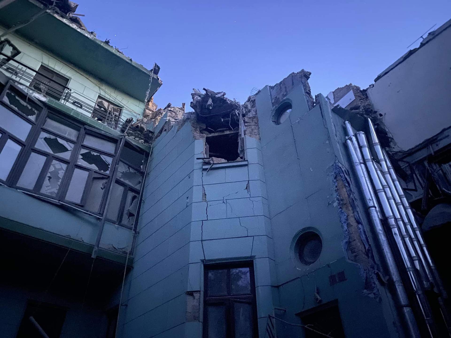 Собор, пам'ятки архітектури, порт: ворог вдарив по Одесі п'ятьма видами ракет