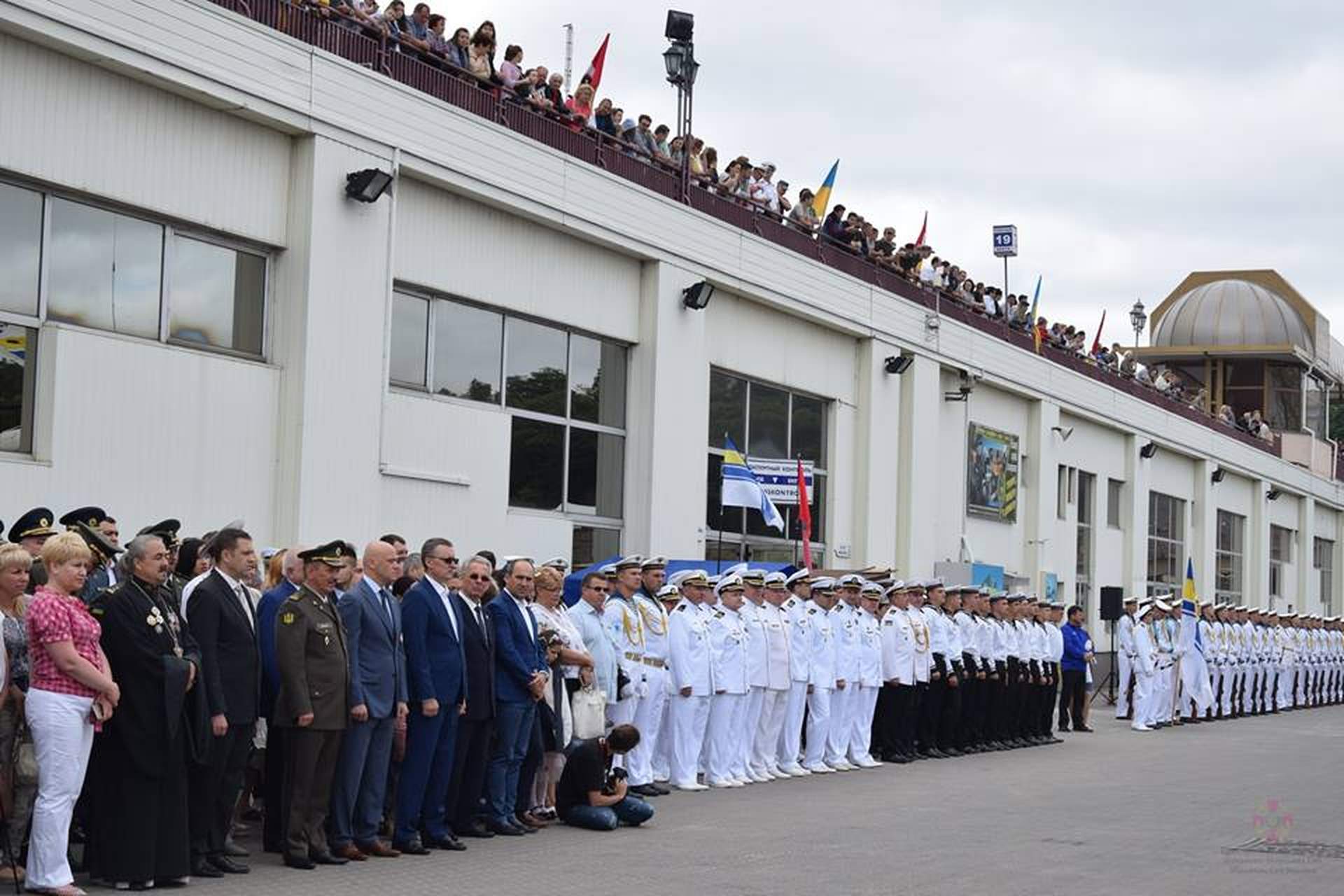 В честь Дня Военно-Морских Сил Украины в Одессе военный флот пополнился малыми бронированными артиллерийскими катерами