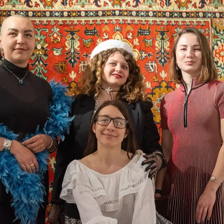 Панельна бесіда та живий виступ у межах виставки "Куди веде течія?"