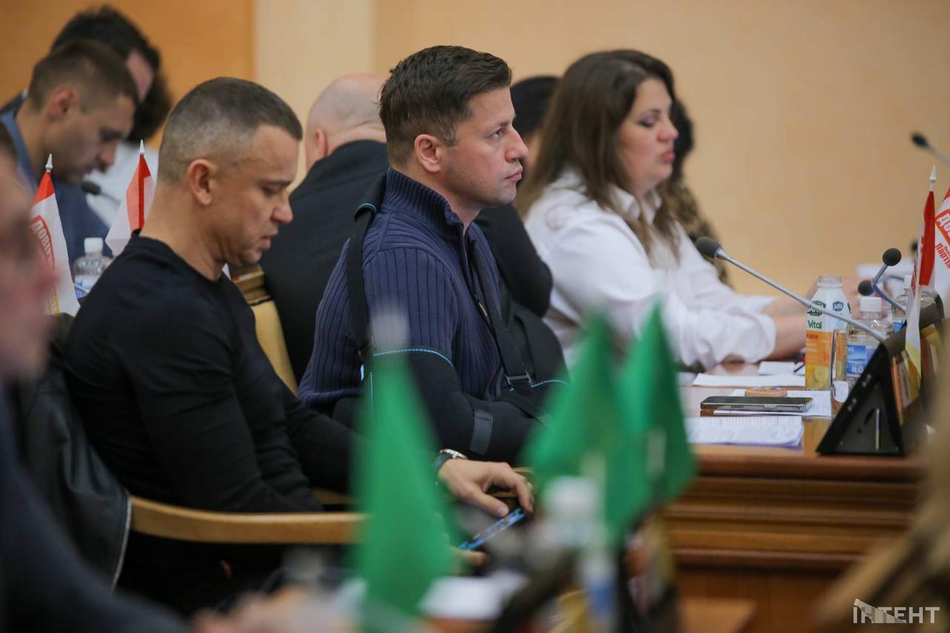 Зарплата мера й перейменування вулиць: сесія міської ради у світлинах