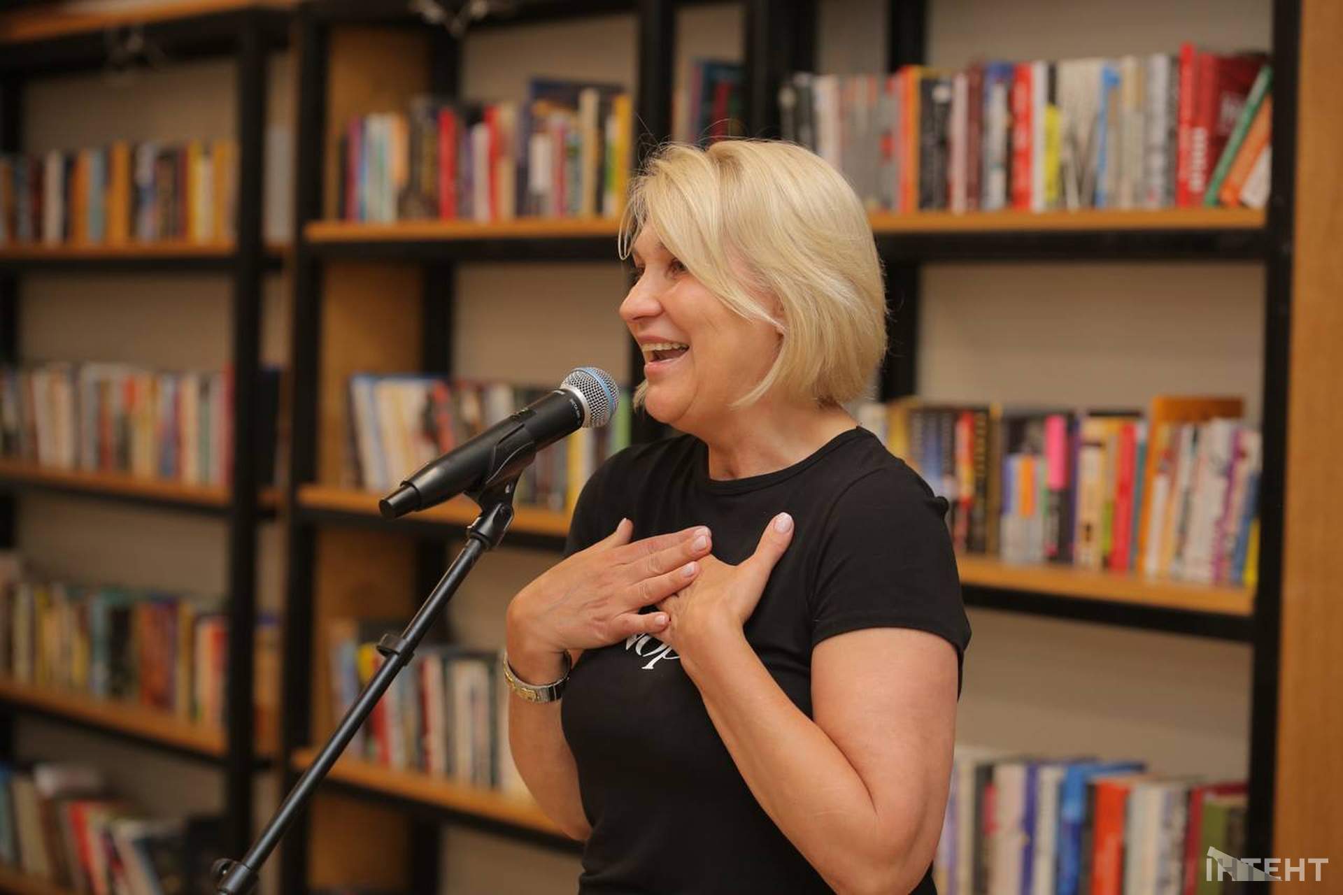 В Одесі жінки говорили з гумором про серйозне