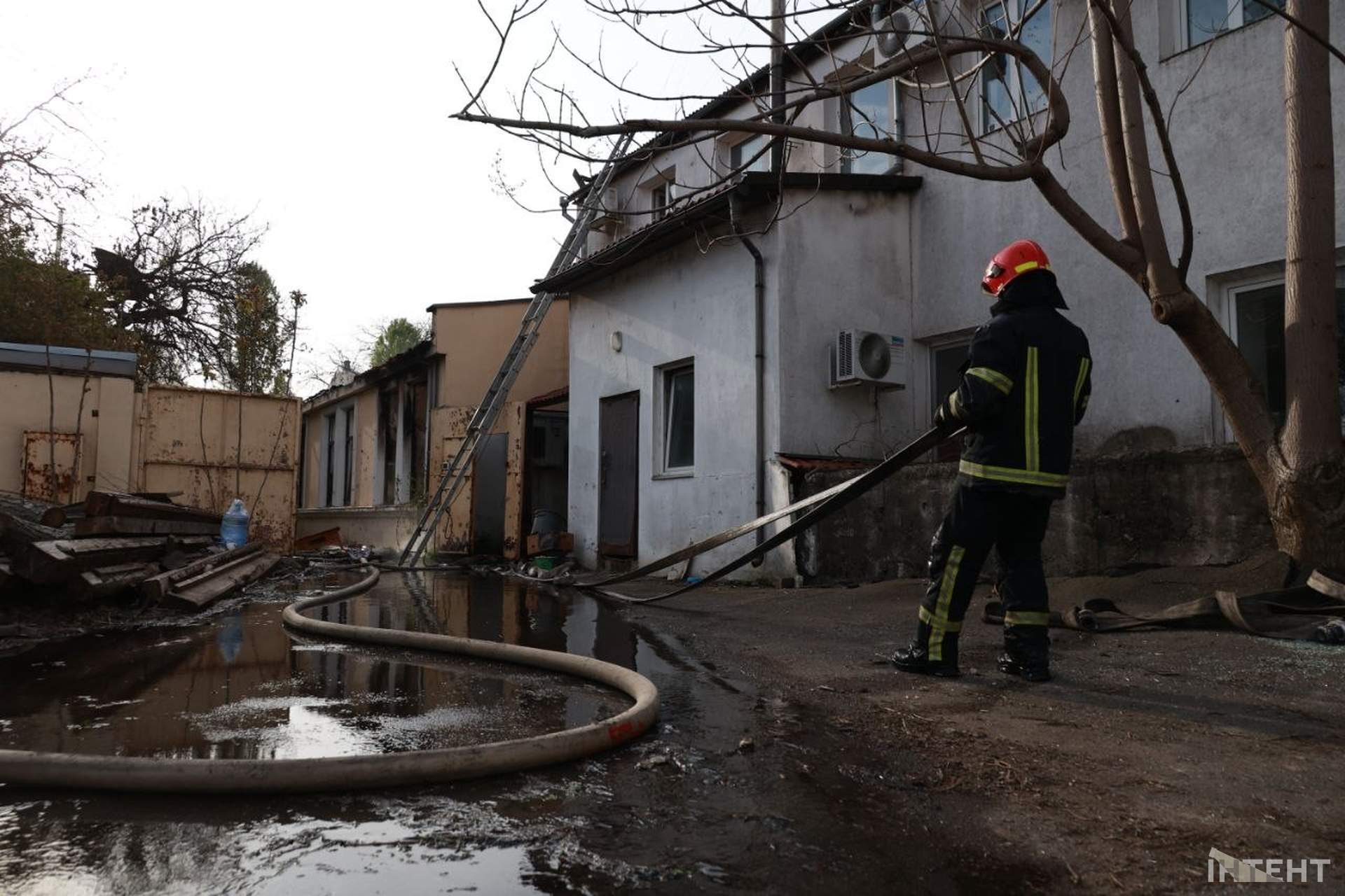Унаслідок нічної атаки по центру Одеси постраждали 16 людей