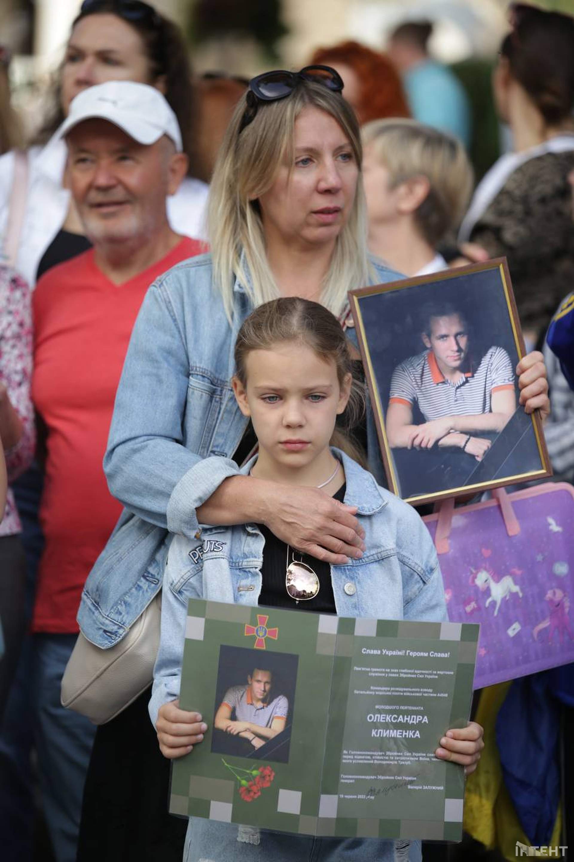 "В першу чергу - ЗСУ": в Одесі вже майже два тижні протестують проти несвоєчасних тендерів
