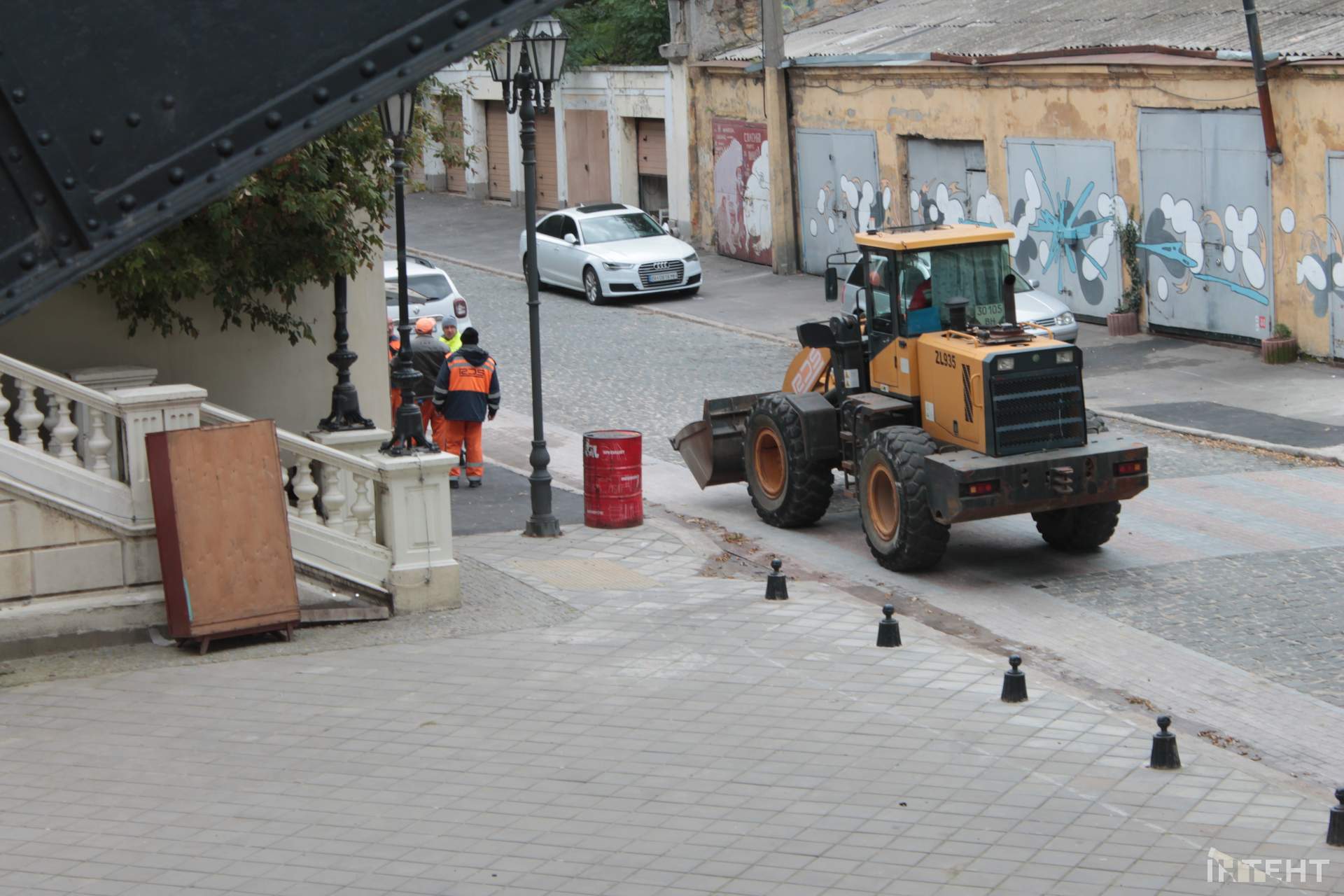 В Одесі майже завершили ремонтувати Деволанівський узвіз