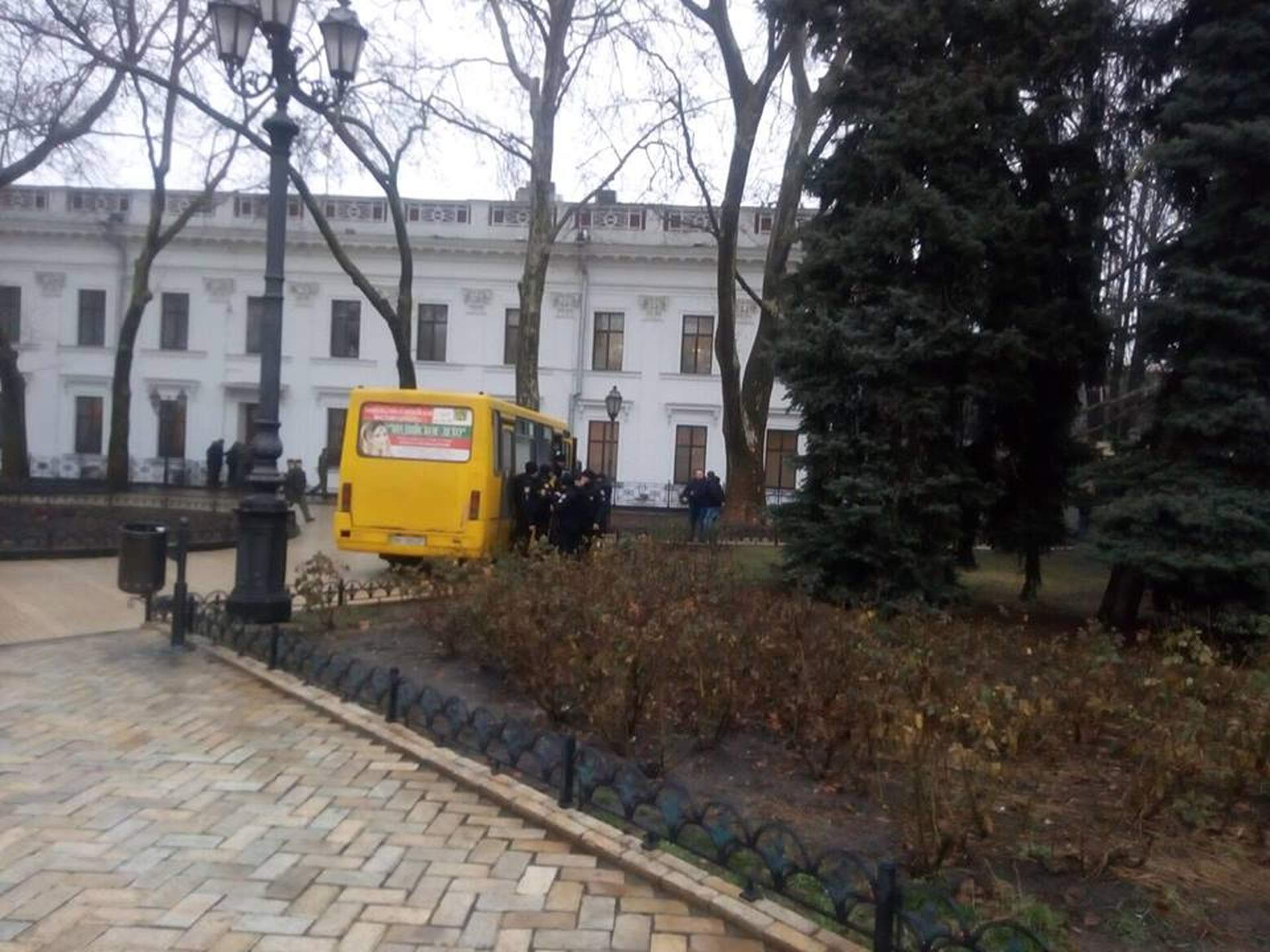 Сессия Одесского городского совета: мэр Труханов на месте