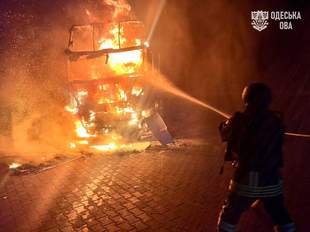 На Одещині російські атаки пошкодили підприємство, порт і ліцей: 8 постраждалих
