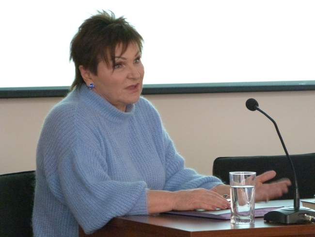 Селищна голова Доброслава відзвітувала про свою діяльність минулого року