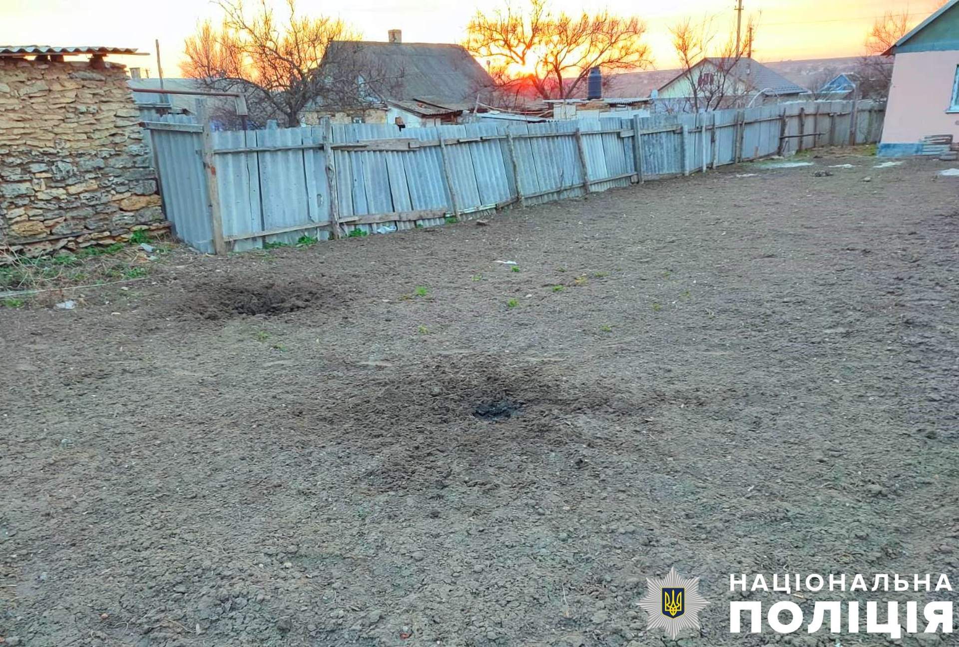 Херсонщина знову під обстрілом: росіяни гатили по житлових кварталах та поранили людей