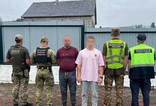 Привласнив гроші та бажав перемоги рф: на кордоні затримано псевдоблагодійника з Одеси