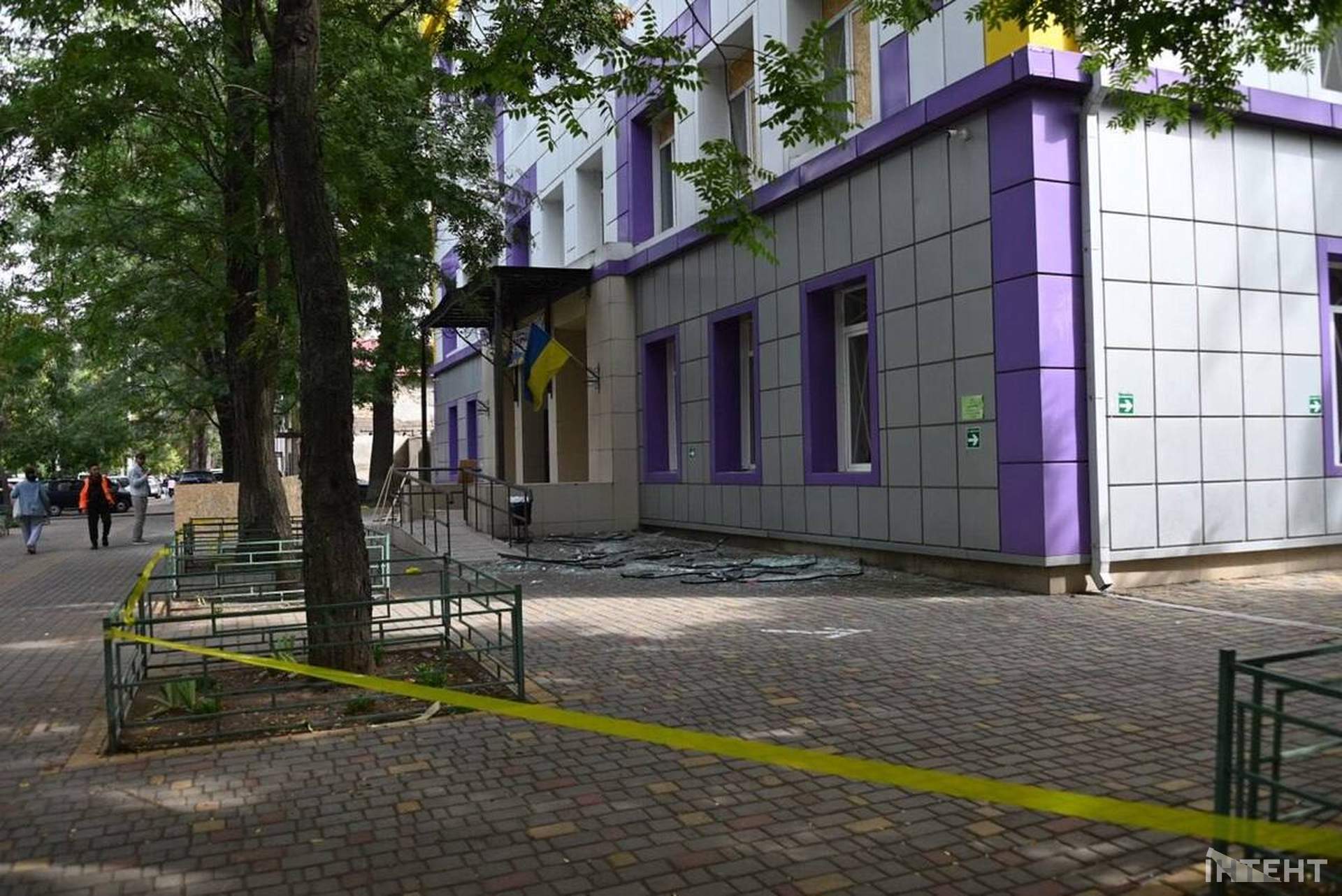 В Одесі росіяни пошкодили лікарню та багатоповерхівку