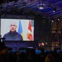 В Одесі запалили головну новорічну ялинку міста