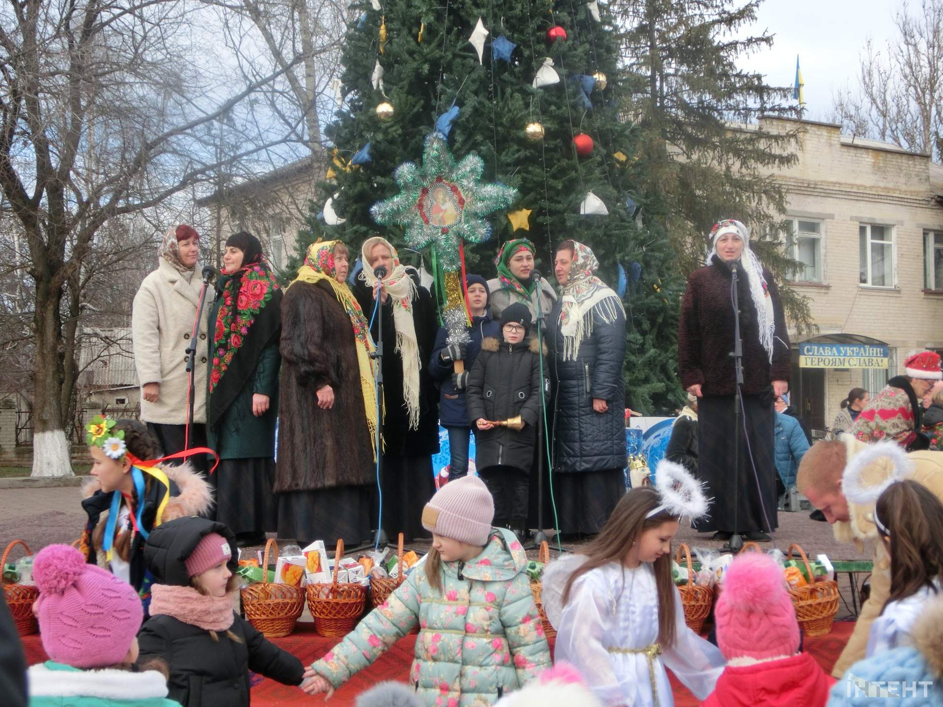 Як в Роздільній різдвяний фестиваль проводили