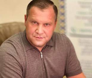 Старая дороже новой: председатель одесского суда на продаже машины заработал более полумиллиона