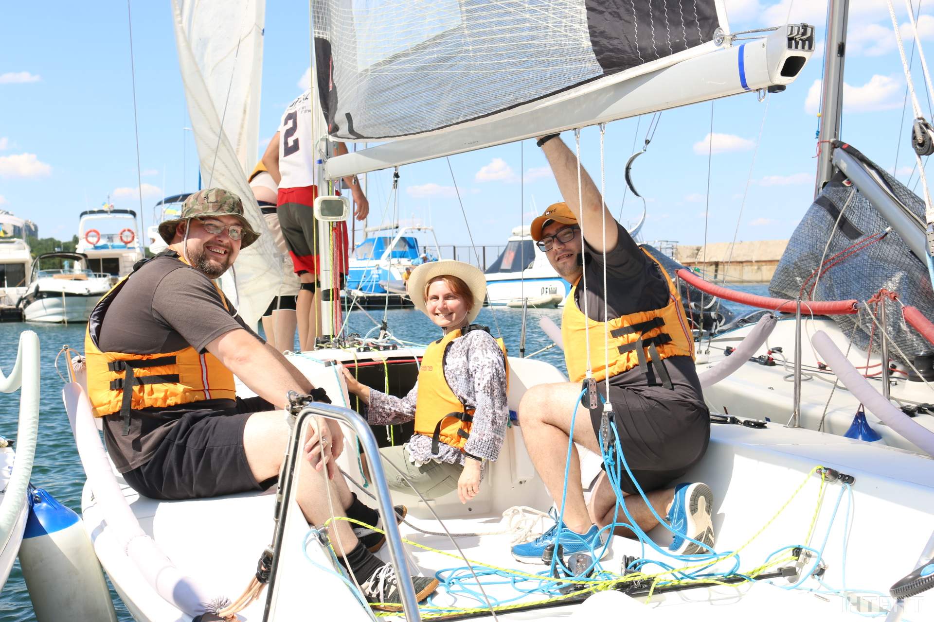 Перша регата серед одеських онлайн-медіа