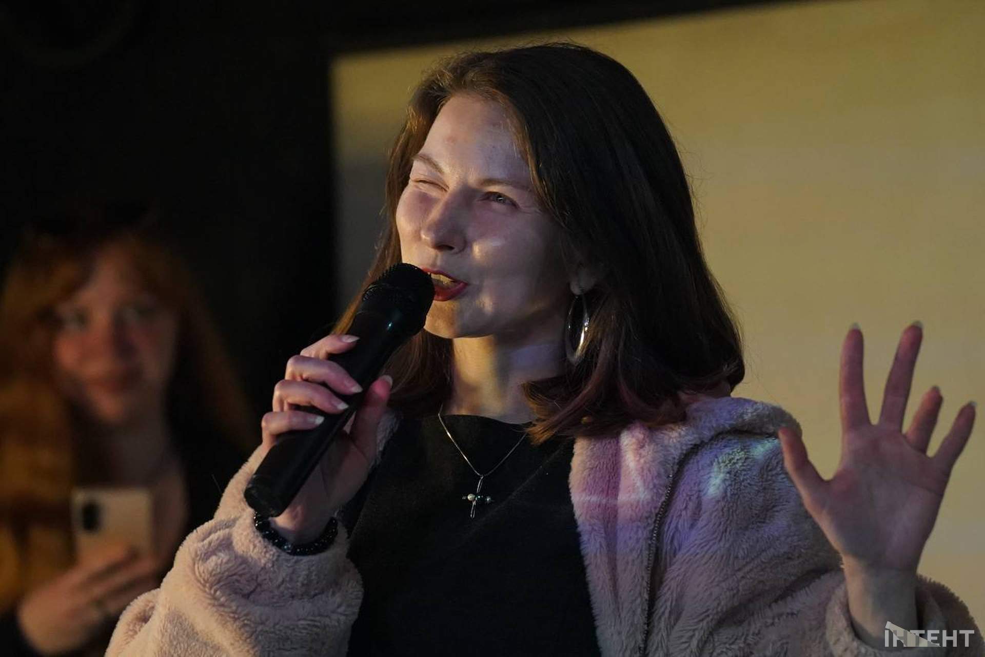 В Одесі поети та поетки змагалися за право участі у світовому чемпіонаті