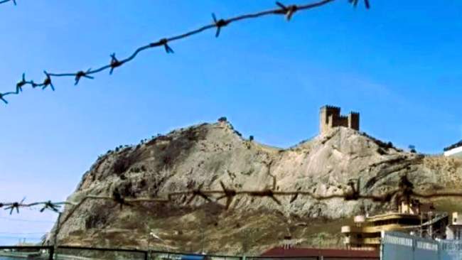 Оккупанты оставили сотни бывших политзаключенных из Крыма в центрах депортации