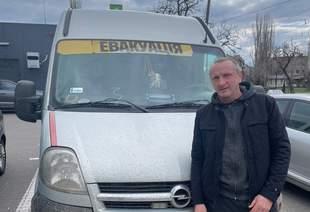 Волонтери евакуювали до лікарні мешканку Херсонщини