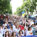В Одессе состоялся юбилейный десятый МегаМарш в вышиванках