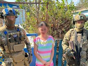 На Херсонщині викрили сім'ю колаборантів, яка допомогла рф провести псевдореферендум, - СБУ