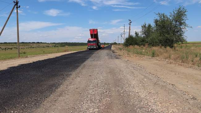 ФОТО: Місцеві дороги Херсонщини