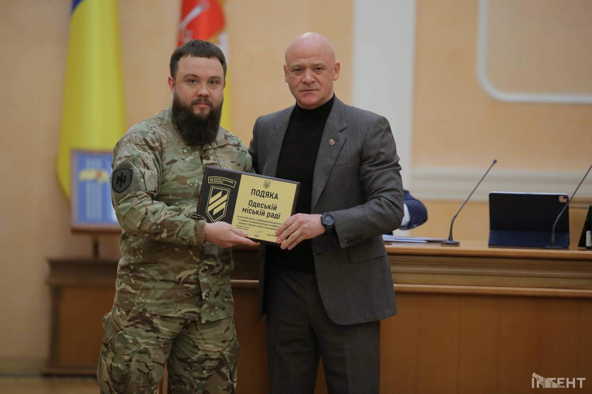 Перша цього року пленарна сесія Одеської міської ради у світлинах Інтента