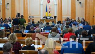 Збільшення зарплати та оновлення виконкому: сесія Одеської міської ради у світлинах Інтента