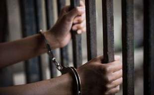 Колишнього працівника податкової в Одесі засудили за старий хабар