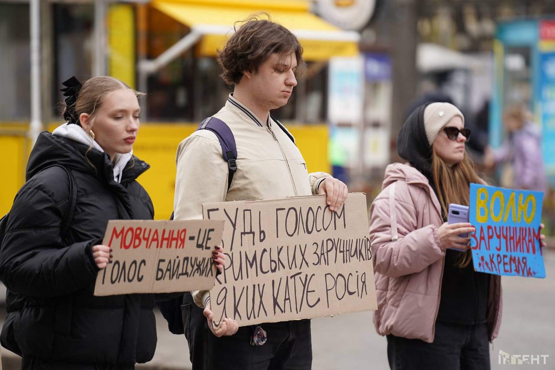 В Одесі відбулася третя маніфестація "Німий крик" на підтримку кримських татар