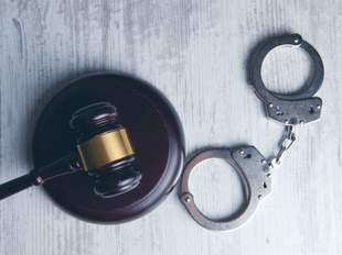 Оголошено підозру двом фейковим директорам шкіл у Херсоні