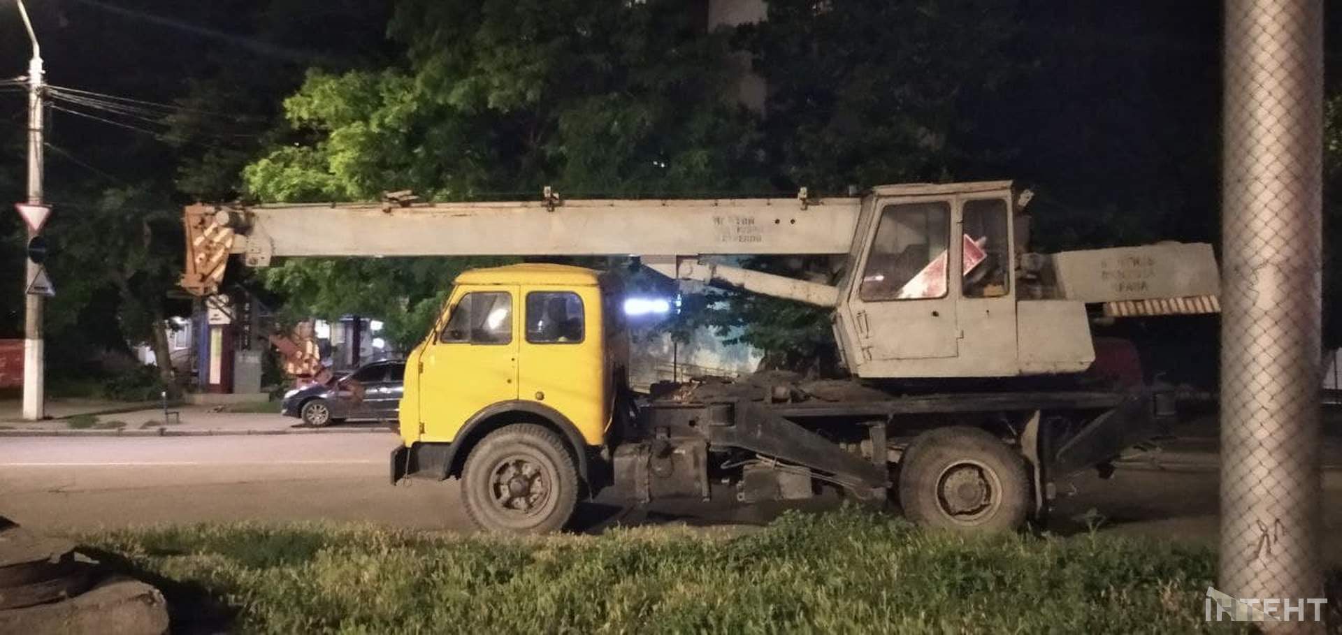Як на перехресті Заболотного та Добровольського круговий рух облаштували