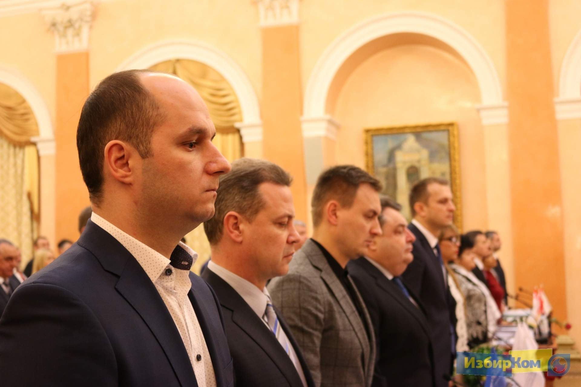 Сессия Одесского городского совета: розы депутатам и более ста вопросов повестки дня