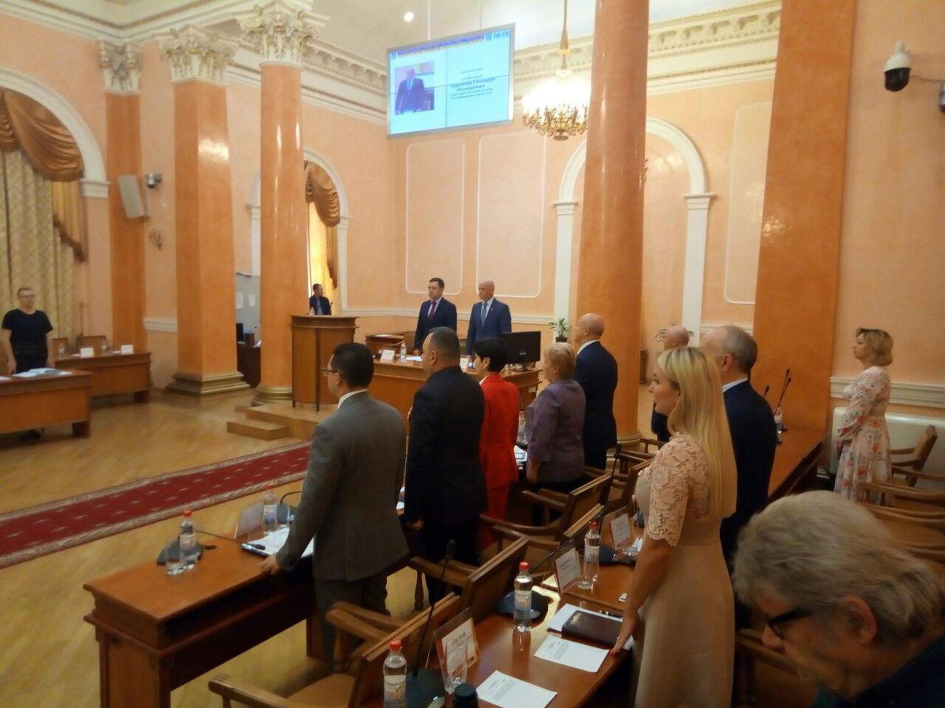 Внеочередная сессия Одесского городского совета