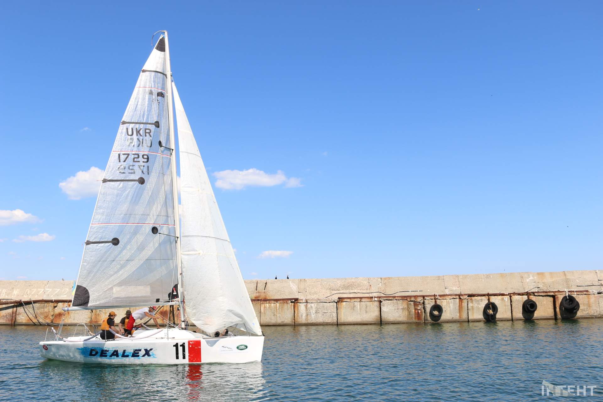 Перша регата серед одеських онлайн-медіа