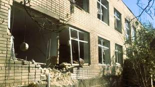 Aggressor's army attacks medical workers, utilities and school in Kherson region: there are casualties