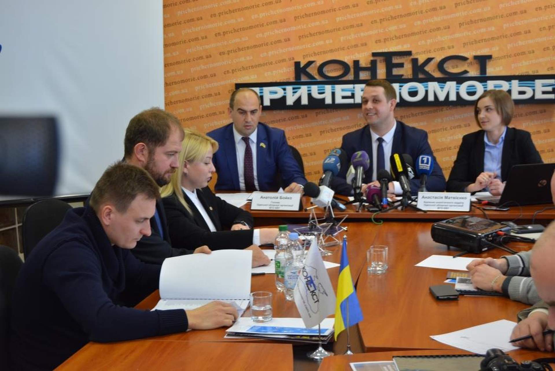 Одесский КИУ наградил первых депутатов-отличников
