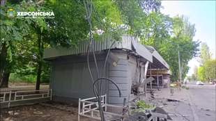 Під час чергового обстрілу Херсона росіяни пошкодили лікарню