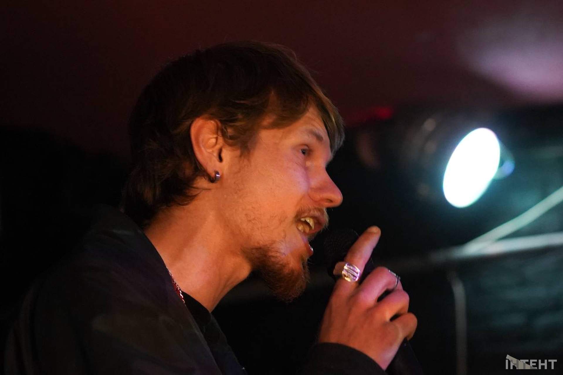 В Одесі поети та поетки змагалися за право участі у світовому чемпіонаті