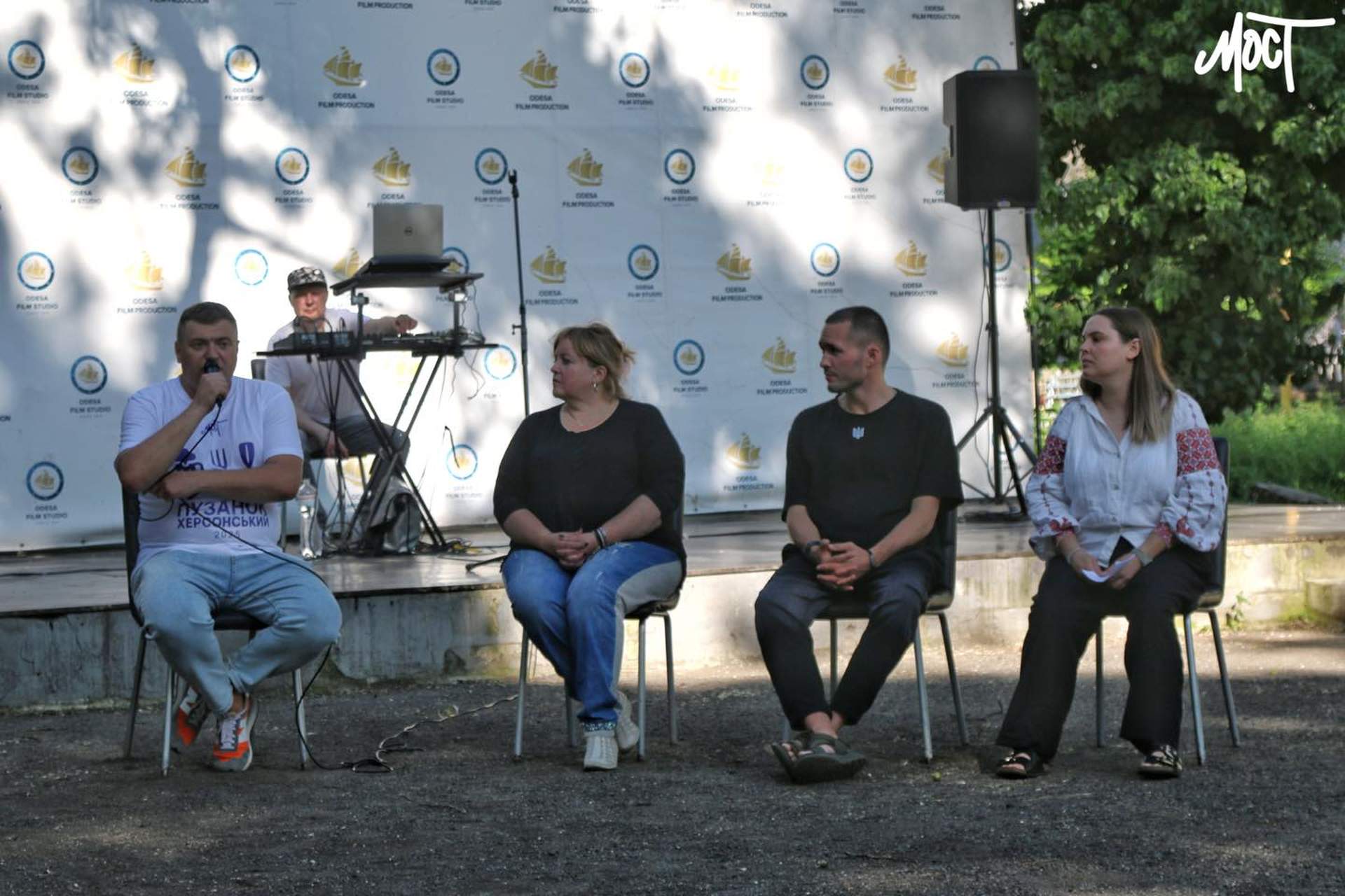 Херсонські журналісти зібрали кошти для ЗСУ на фестивалі пузанка в Одесі