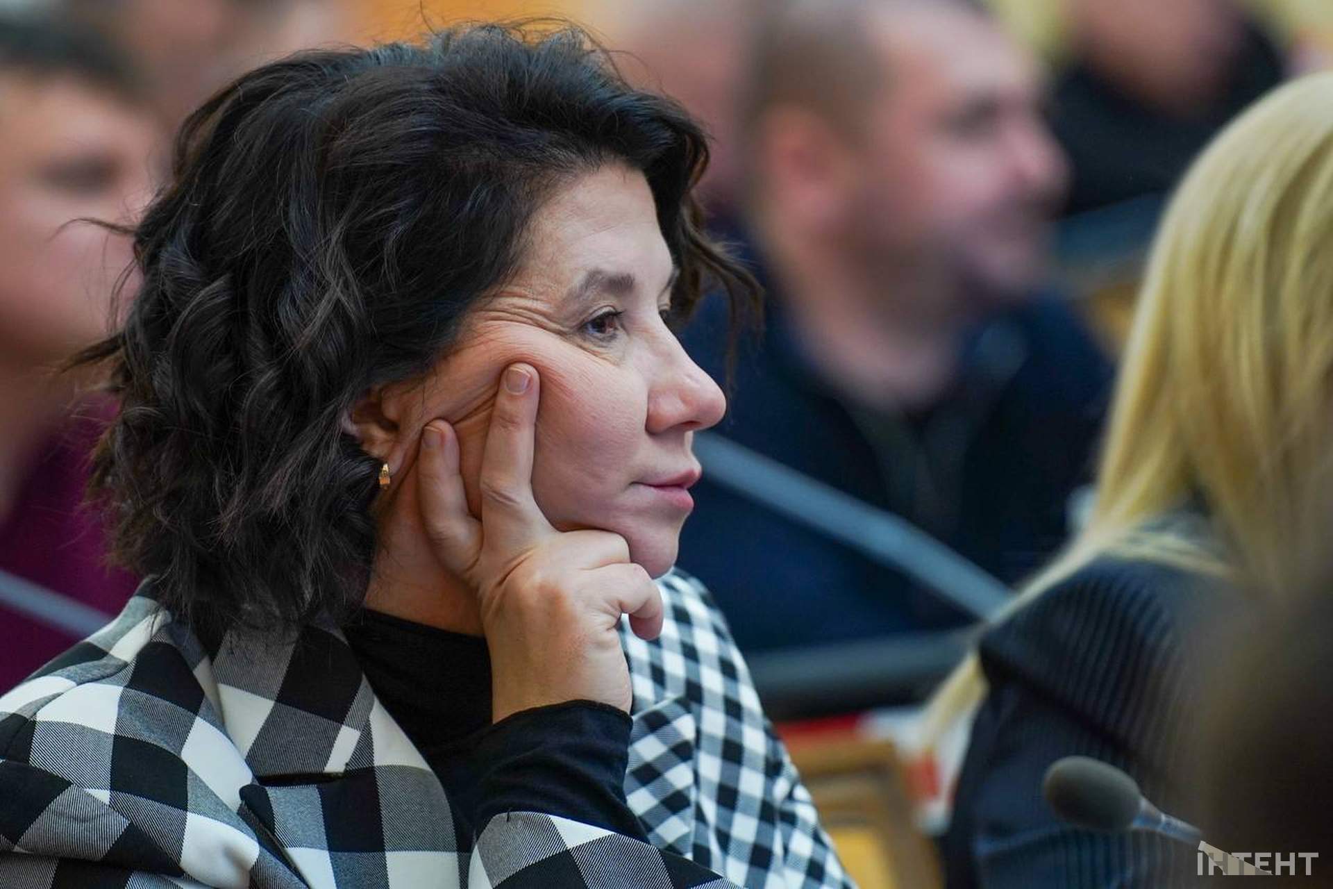 Збільшення зарплати та оновлення виконкому: сесія Одеської міської ради у світлинах Інтента